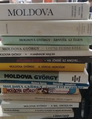 Moldova György - 15 db-os KÖNYVMENTŐ AJÁNLAT, tényirodalom: A félelem kapuja+ A törvény szolgája és egyéb történetek+ A Bal oroszlán+ Sötét angyal+ Úszóverseny+ Ésszel fél az ember+ Méhednek gyümölcse+ Tisztelet Komlónak+ A város hercege+ Ha