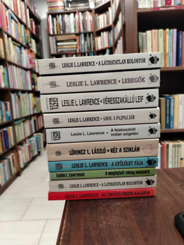 10 db-os knyvcsomag, Leslie L. Lawrence.A lthatatlan kolostor+Lebegk+Vresszakll Leif+Ahol a pajpaj jr+A felakasztott indin szigetn+ Kz a szikln+ A gyllet fja+A megfojtott viking mocsara+A lthatatlan kolostor+Az rdg f