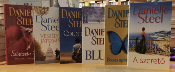 6 db Danielle Steel: A szeret + Becses ajndkok + Blue + Country + Szntiszta rm + Veszlyes jtszmk