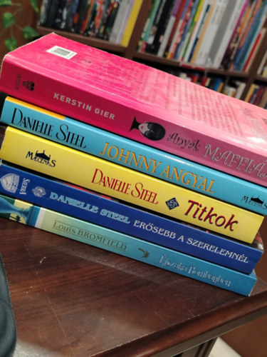 K�NYVMENT� AH�NLAT, 5 DB. Romantika. Any�k maffi�ja, Johnny angyal, Titkok, Er�sebb a szerelemn�l, �jszaka Bombayben