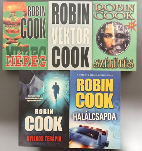 (5db) Robin Cook Orvosi Krimi knyvcsomag: Mreg / Szlts / Vektor / Gyilkos terpia / Hallcsapda