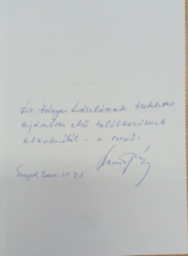 Nagyvrosi fejlds s falusi talakuls (dediklt)