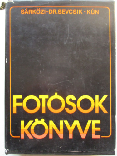 Fot�sok k�nyve