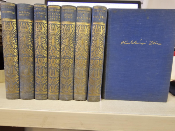 8db a Kodolnyi Jnos mvei sorozatbl: Feketevz+ Boldog Margit+ Tavaszi fagy+ Brtn-Kntor Jzsef megdicslse+ Jzsef, az cs+ A vas fiai I-II.+ Futtz