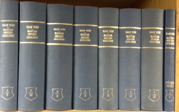 Magyarorsz�g csal�dai cz�merekkel �s nemz�krendi t�bl�kkal I-VIII.