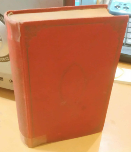 3 m� egybek�tve: A brigad�ros kalandjai + Az iparb�r�. Egy amerikai milliomos �let�nek t�rt�nete; Az el�t�lt + Jeff Briggs szerelme