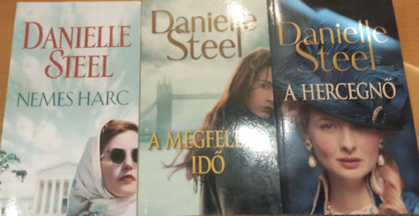 3 db Danielle Steel: Nemes harc + A megfelel id + A hercegn