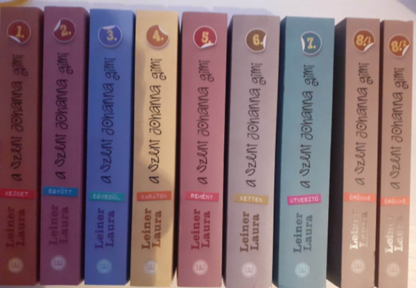 A Szent Johanna gimi sorozat 1-8. ( 9 k�tetben)