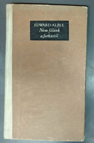 Nem f�l�nk a farkast�l