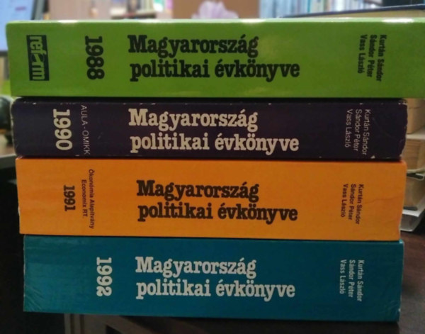 4 db Magyarorszg politikai vknyve 1988+1990+1991+1992 vszmok