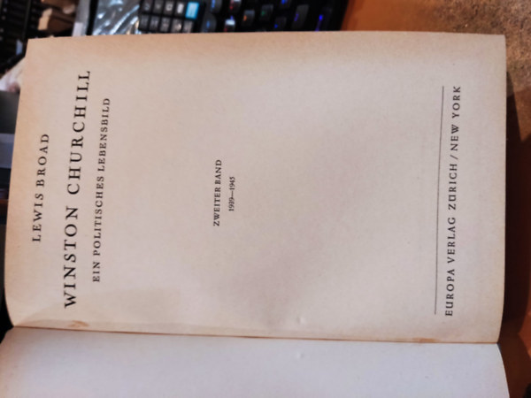 Winston Churchill - Zweiter Band, n�met nyelv�