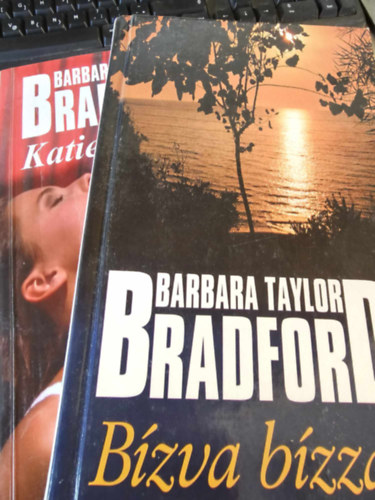 Katie diadala + B�zva b�zz�l