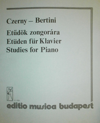Et�d�k zongor�ra (Et�den f�r Klavier - Studies for Piano)
