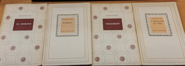 4 db Shakespeare: III. Richrd + A Windsori vg nk + Hamlet + Vzkereszt vagy amit akartok