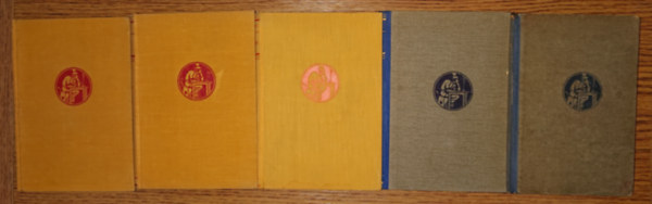 5 k�tet a Kosztol�nyi h�trahagyott m�vei c�m� Nyugat sorozatb�l: L�ngelm�k, Er�s v�runk a nyelv, Lenni, vagy nem lenni, �kom-b�kom, Felebar�taim