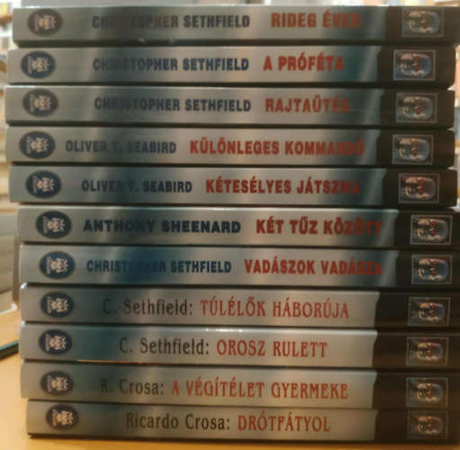 11 db Halloszt 2029: Rideg vek; A prfta; Rajtats; Klnleges kommand; Kteslyes jtszma; Kt tz kztt; Vadszok vadsza; Tllk hborja; Orosz rulett; A vgtlet gyermeke; Drtftyol