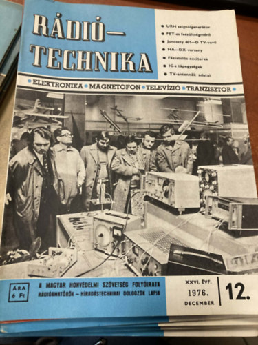 Stefanik P�l f�szerk. - 12 db R�di�technika ( 1976 teljes �vfolyam)