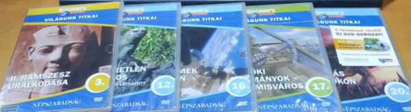 5 db Vilgunk Titkai DVD: II. Ramszesz uralkodsa (3.); Az ismeretlen Galapagos (12.); rszemek az gen (16.); Mrnki tallmnyok - A Piramisvros (17.); let ms bolygkon (20.)(5 DVD)