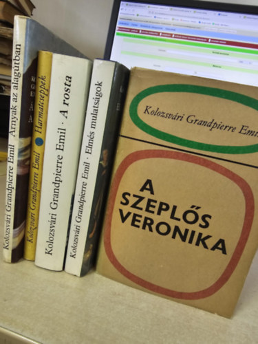 5db Kolozsv�ri Grandpierre k�tet: �rnyak az alag�tban+ Harmatcseppek+ A rosta+ Elm�s mulats�gok+ A szepl�s Veronika