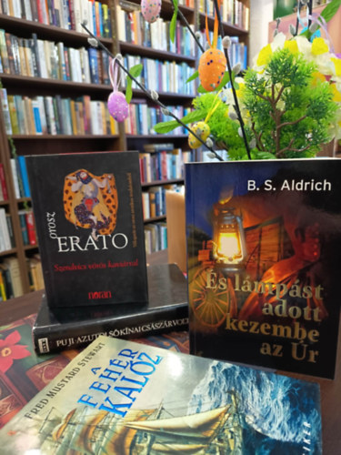 B.S. Aldrich, Fred Mustard Stewart Pu Ji - Világirodalom könyvcsomag 4 darabos KÖNYVMENTŐ AJÁNLAT: Az utolsó kínai császár voltam, Orosz Erato - Szendvics vörös kaviárral, És lámpást adott kezembe az Úr, A fehér kalóz
