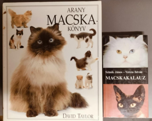 Macskakalauz + Arany macskaknyv (2db macskkkal kapcsolatos m)