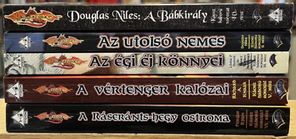 Dragonlance: Koszhbor ciklus II-VI.: Az utols nemes, Az gi j knnyei, A bbkirly, A vrtenger kalzai, A Rsernts-hegy ostroma