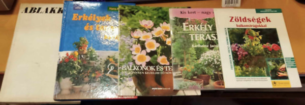 5 db kltri kert: Ablakkert + Balkonok s teraszok + Erkly s terasz + Erklyek s teraszok kertjei + Zldsgek balkonvirgokkal