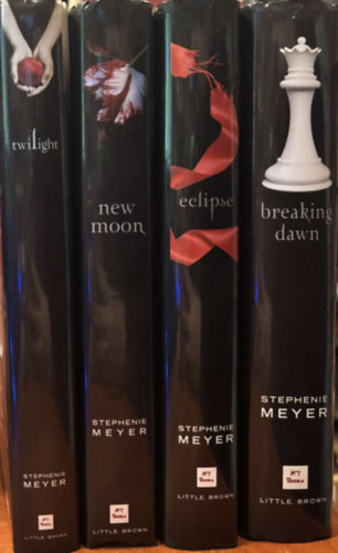 Twilight I-IV. (Twilight, New moon, Eclipse, Breaking down) agol nyelven