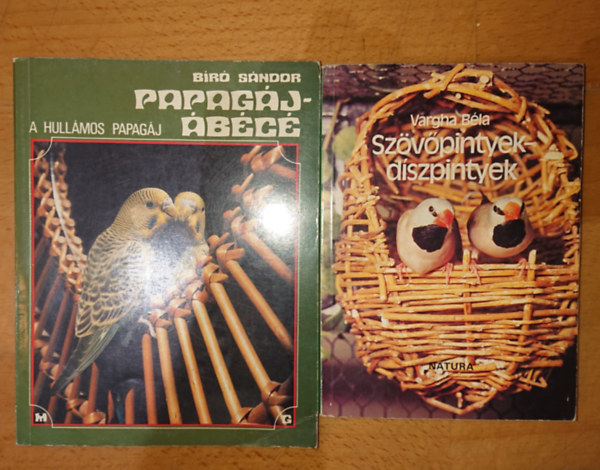 2 knyv a dszmadarakrl: Papagj bc, Szvpintyekk, dszpintyek