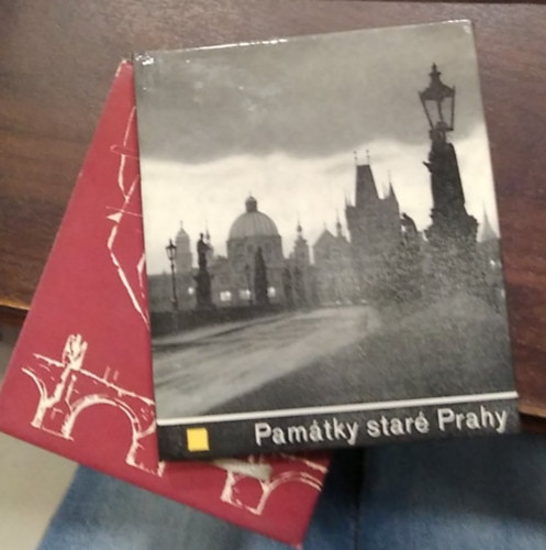 Pam�tky star� Prahy - (R�gi Pr�ga (�v�ros) m�eml�kei)