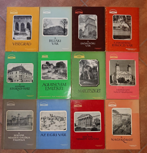 12 ktet a Memlkeink cm a Kpzmvszeti Alap Kiadvllalat ltal gondozott sorozatbl (a cmek a lersban olvashatk/a kpen tekinthetk meg)