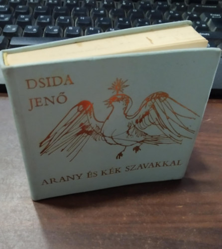 Arany �s k�k szavakkal