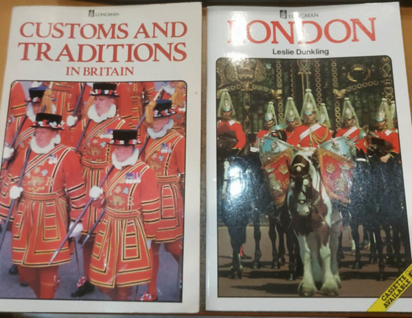 2 db Longman: Customs and Traditions in Britain + London