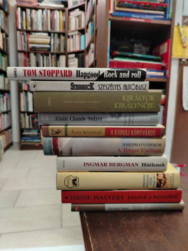 Stefanie Zweig Ingmar Bergman - KNYVMENT AJNLAT 10db. Vilgirodalom. Hapgood Rovk and roll+Szeszlyes autbusz+Kirlyok kirlynje+Rosszkor szletni+A kabuli knyvrus+A tenger csillaga+Htlenek+Az lmok mgis Afrikban maradtak+Levelek a brndmbl+Egy j