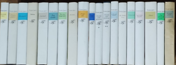 19 db. Kr�dy Gyula m�vei (Etel kir�ly kincse + P�kh�l�s palackok + Aranyid� + Delik�tesz + Szeren�d + Pesti n�rabl� + V�ci utcai h�lgytisztelet + Pesti album + Magyar t�k�r + Palotai �lmok + Utaz�sok a v�r�s postakocsin I-II. + A X