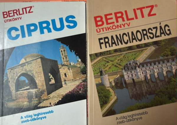 Berlitz �tik�nyvek (2 darab) Franciaorsz�g + Ciprus