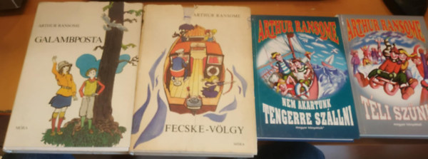 4 db Arthur Ransome: Fecske-vlgy + Galambposta + Nem akartunk tengerre szllni + Tli sznid