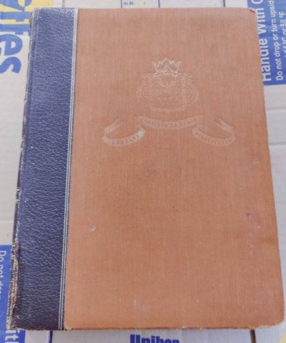 Erd�lyi m�rt�rok �s h�s�k aranyk�nyve