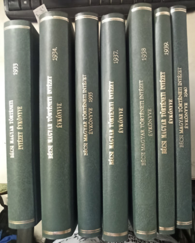 7 db A Grf Klebelsberg Kuno Magyar Trtnetkutat Intzet vknyve: 1933., 1935., 1937-1940