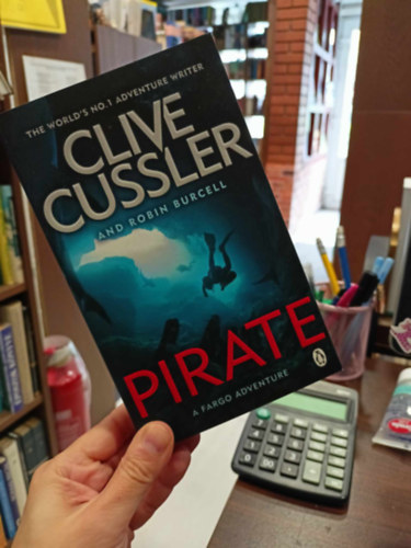 Clive Cussler - Pirate