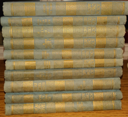 10 ktet Jkai Mr, az Akadmiai Kiad ltal gondozott letmsorozatbl: Kiskirlyok I-II., A lcsei fehr asszony I-II., Egy jtkos, aki nyer, Grf Benyovszky Mric, Minden poklokon keresztl (Az sszes cm a lersban)