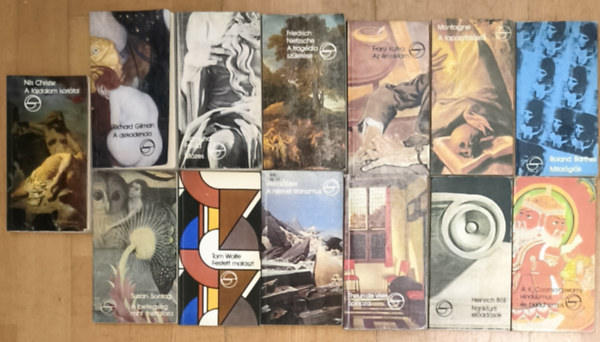 Sigmund Freud, Richard von Weizsacker, Friedrich Nietzsche, Richard Gilman, Nils Christie, Roland Barthes, Susan Sontag, Heinrich Böll, Montaigne, Franz Kafka, Tom Wolfe Theun De Vries - 13db eszmetörténeti, filozófiai mű az Európa Könyvkiadó gondozásában - Spinoza, Mózes, A német titanizmus, A tragédia születése, A dekadencia, A fájdalom korlátai, Hinduizmus és buddhizmus, Mitológiák, A betegség mint metafora, st