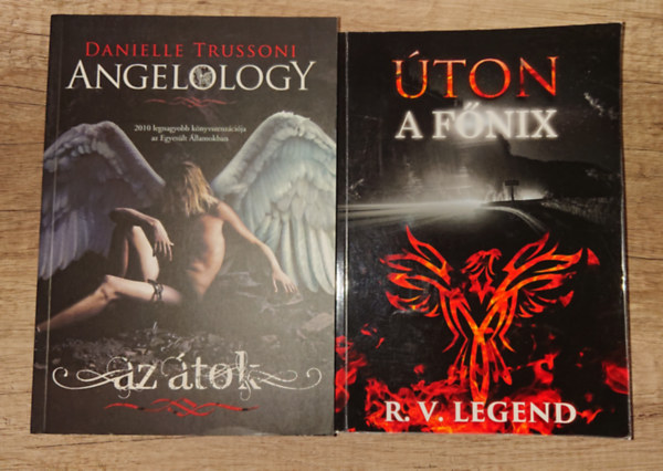 2 misztikus k�nyv: Angeology - Az �tok, �ton - A F�nix