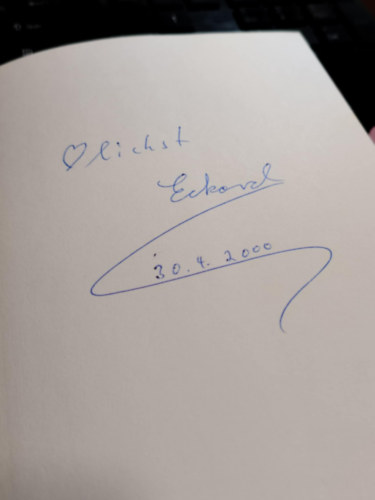 F. E. Eckard Strohm - Atlantisz mestertudása (Fekete-fehér fotókkal illusztrálva. A könyv melléklete 1 ív matrica és 22 db kártya műanyag tokban.) teljes kiadás