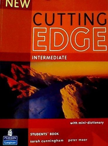 New cutting edge - intermediate student's book