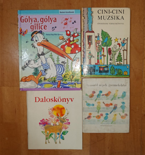 4 klasszikus dalos-, �nekesk�nyv kicsiknek: Szomsz�d n�pek gyerekdalai, Dalosk�nyv, G�lya, g�lya gilice, Cini-cini muzsika