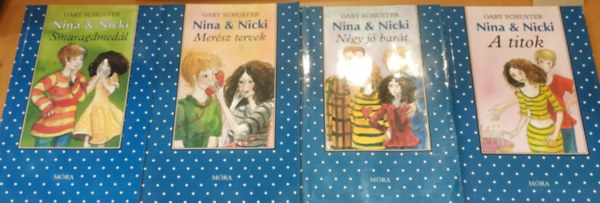4 db Nina & Nicki: Smaragdmetl (2.) + Mersz tervek (3.) + Ngy j bart (4.) + A titok (6.)