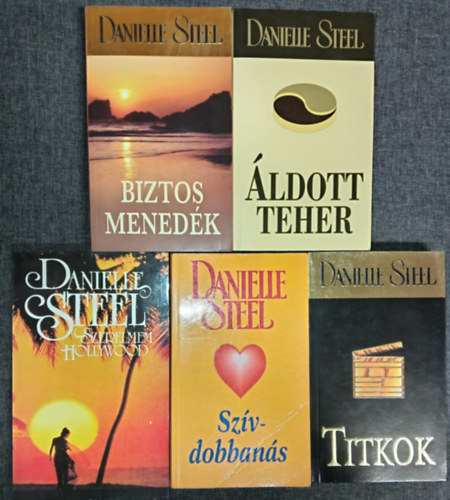 (5db) Danielle Steel romantikus k�nyvcsomag: Biztos mened�k / �ldott teher / Szerelmem Hollywood / Sz�vdobban�s / Titkok