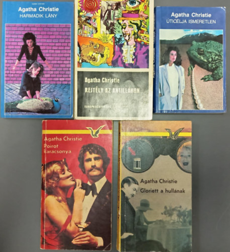 (5db) Agatha Christie krimi knyvcsomag: Harmadik lny / Rejtly az Antillkon / ticlja ismeretlen / Poirot karcsonya / Gloriett a hullknak
