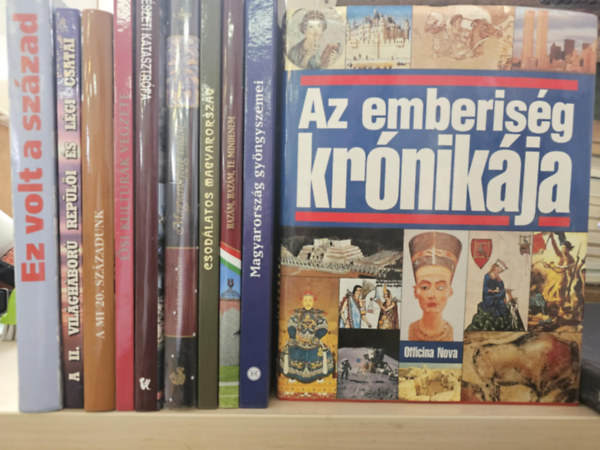 10db album K�NYVMENT� AJ�NLAT: Az emberis�g kr�nik�ja+ Magyarorsz�g gy�ngyszemei+ Haz�m, haz�m, te mindenem+ Csod�latos Mo.+ Mo. csod�i+ 100 term�szeti katasztr�fa+ �si kult�r�k v�gzete+ A mi 20. sz�zadunk+ A II.vh. rep�l�i �s l